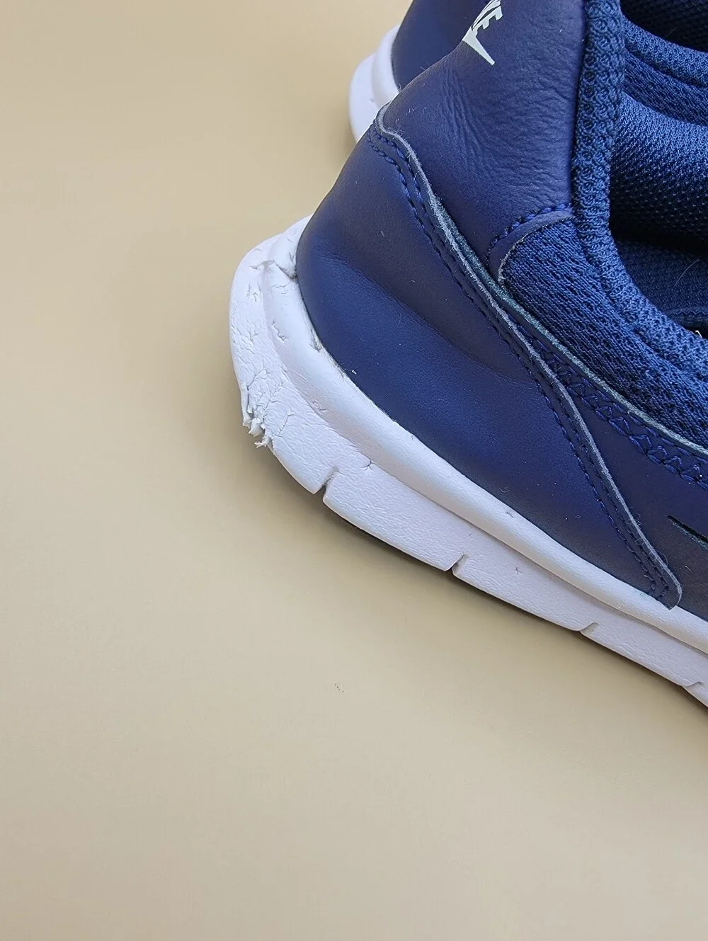 Nike Orive NM Low Top Lightweight Women's Shoes Size 8.5 Deep Royal Blue Walking